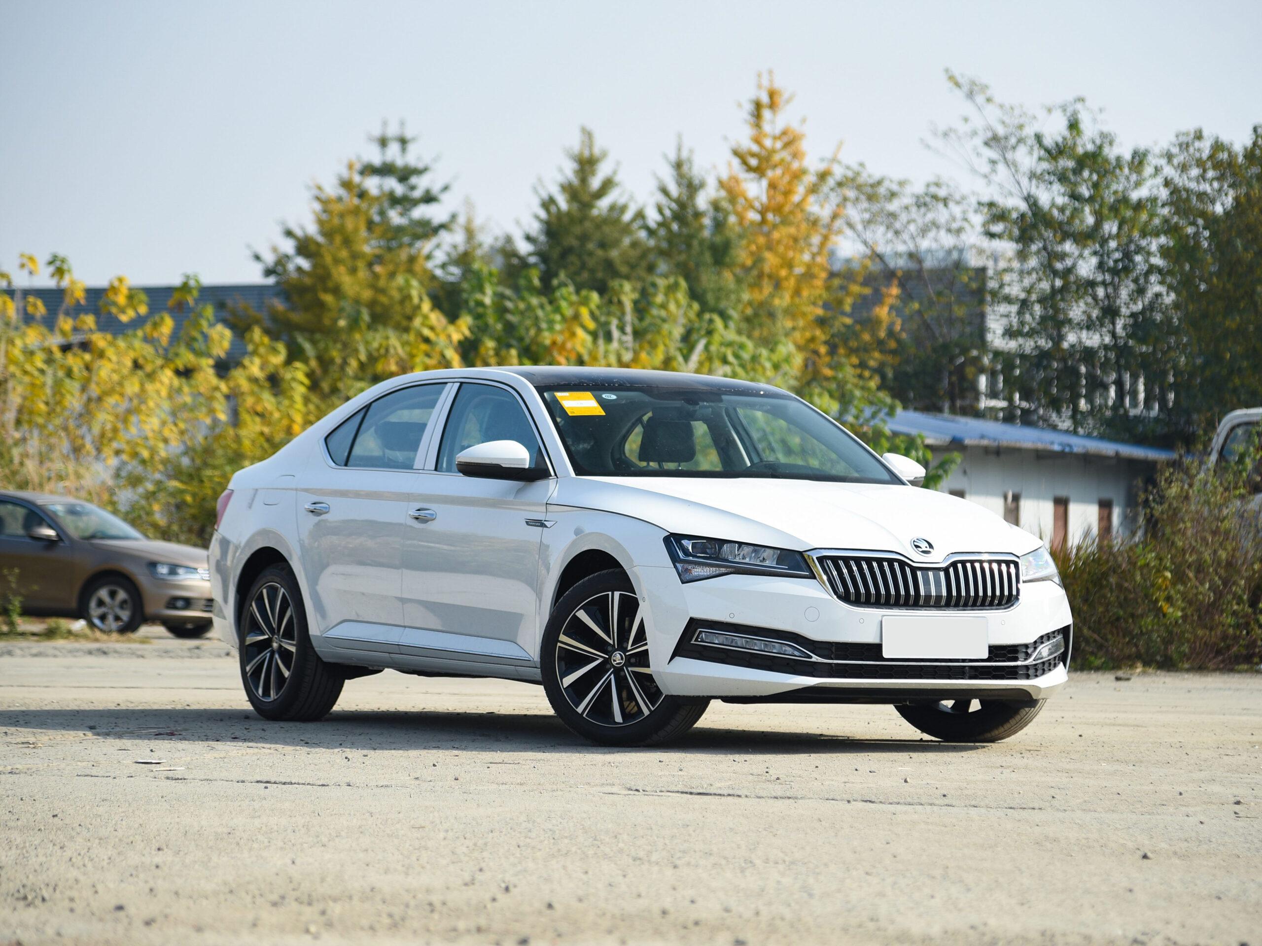 Skoda Superb 280 TSI 2024