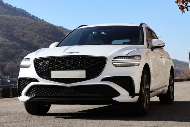 Genesis GV70 2.5T AWD 2024