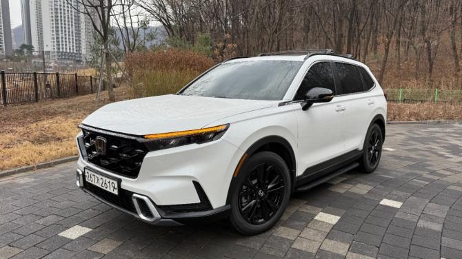 Honda CR-V Hybrid AWD 2025