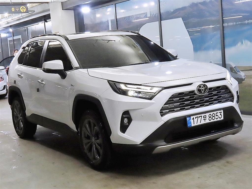Toyota RAV4 Hybrid AWD 2025