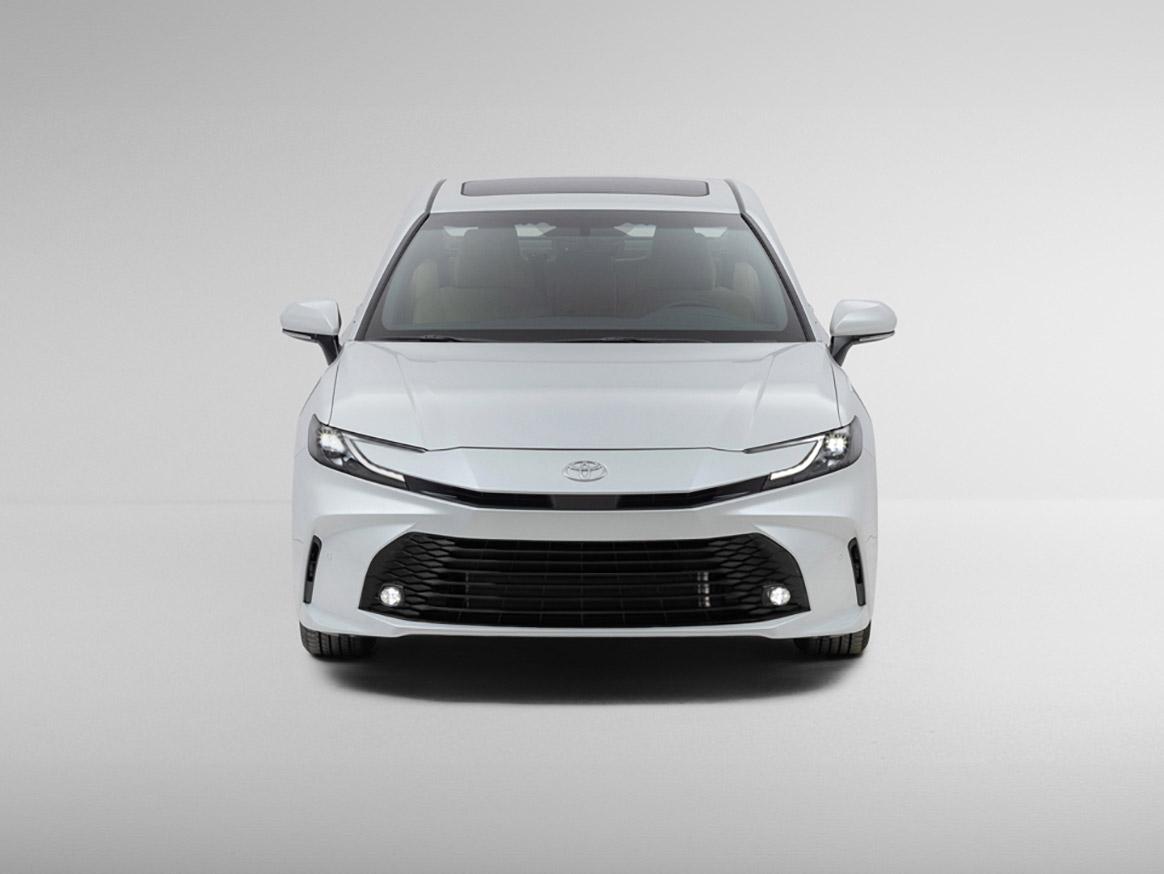 Toyota Camry Hybrid 2026