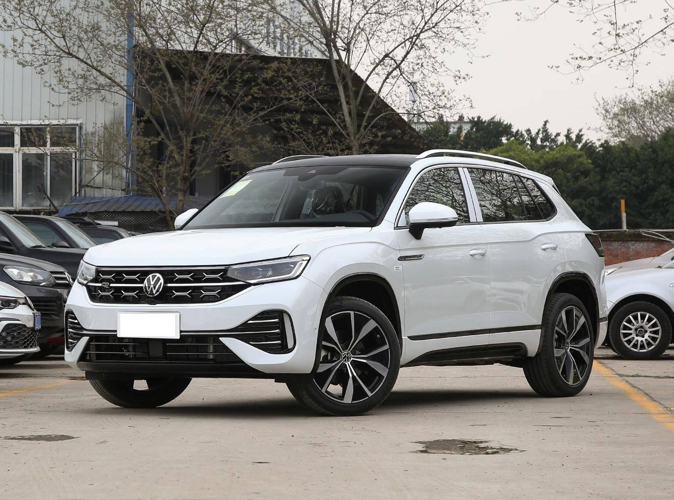 Volkswagen Tiguan L 330 TSI 2024