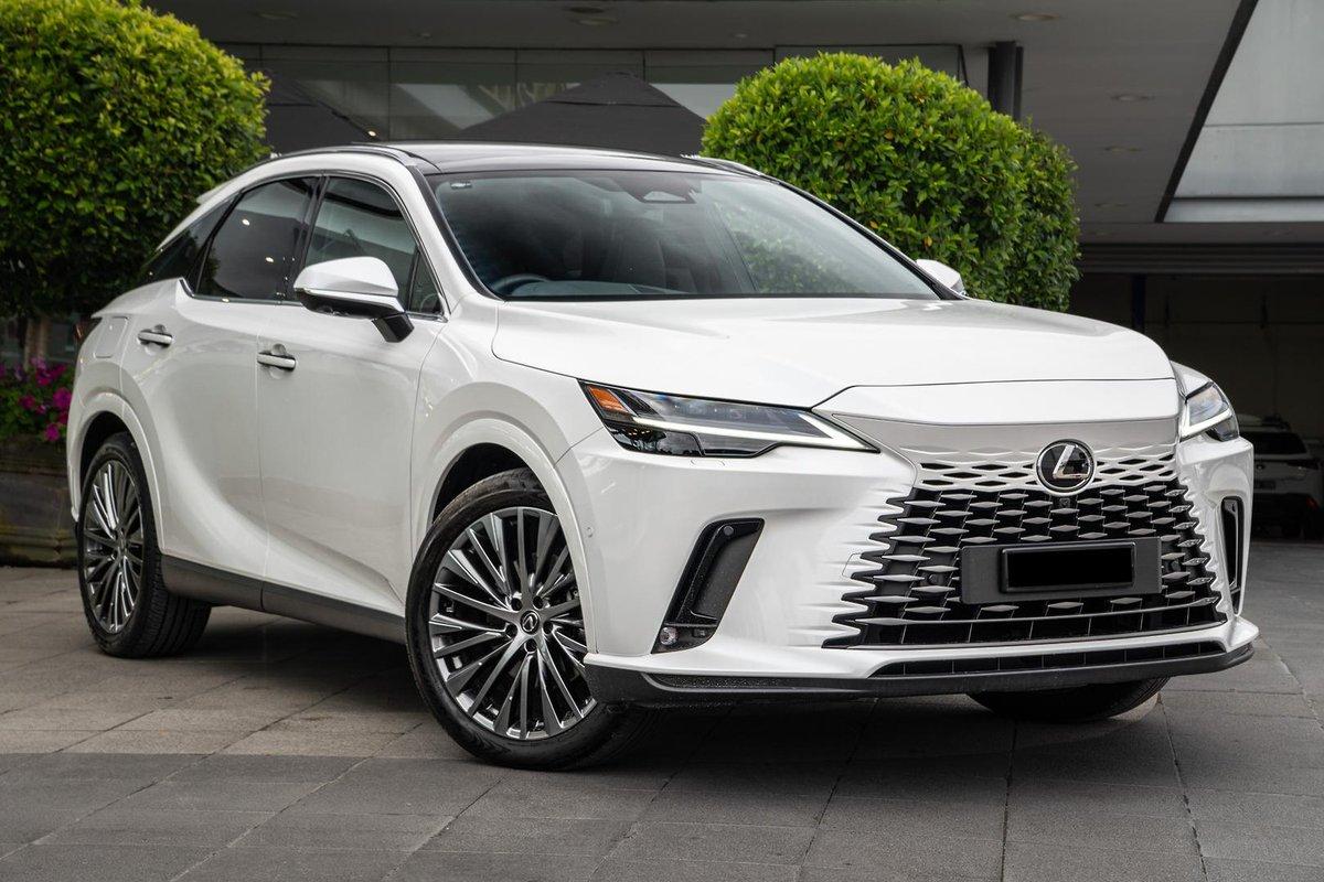 Lexus RX 450h+ 2025