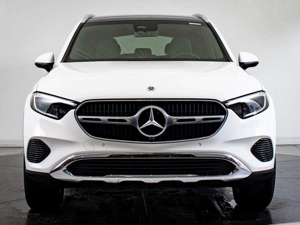 Mercedes-Benz GLC-Class 2025