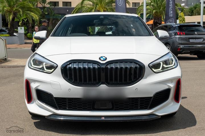 BMW 1 Series (F40) 2025
